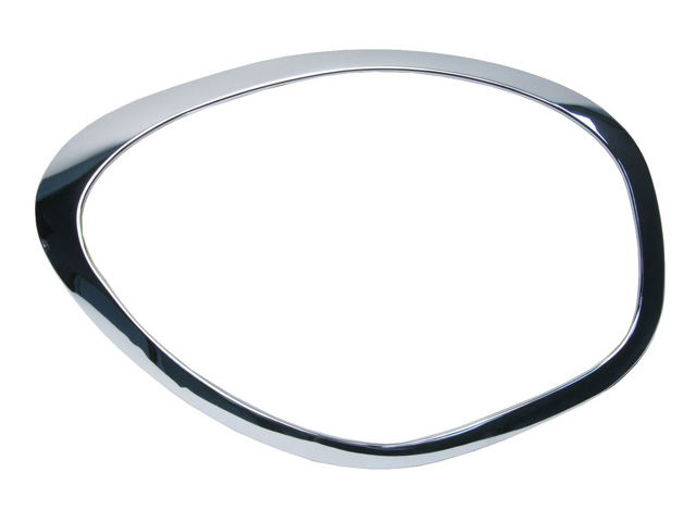 APA/URO Parts Headlight Trim Ring - Chrome Headlight Trim Ring